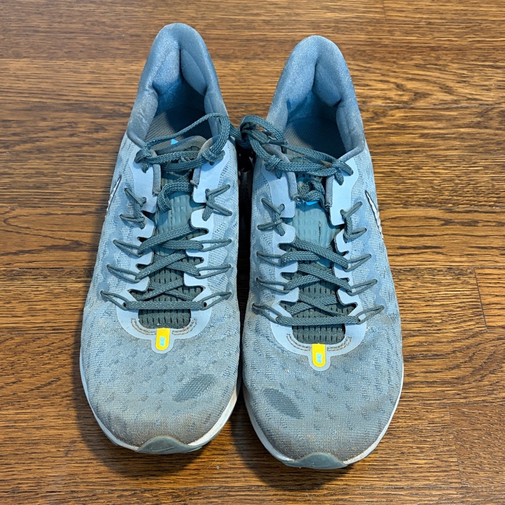 Nike Vomero 14